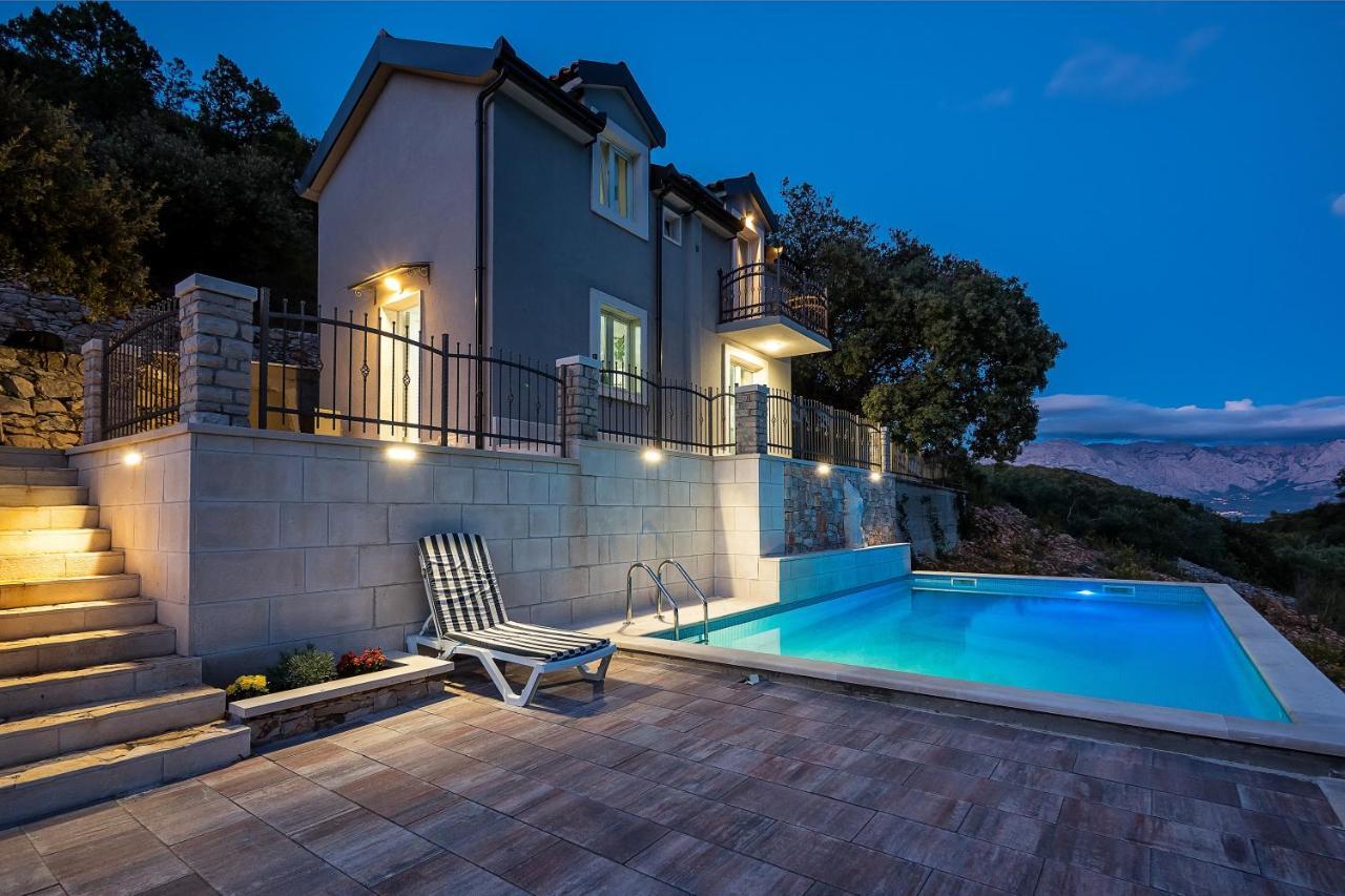 Holiday Home Beyla ปูชิสชา ภายนอก รูปภาพ